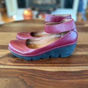 Clarks Artisan Clarence Tide Leather Ankle Wedge